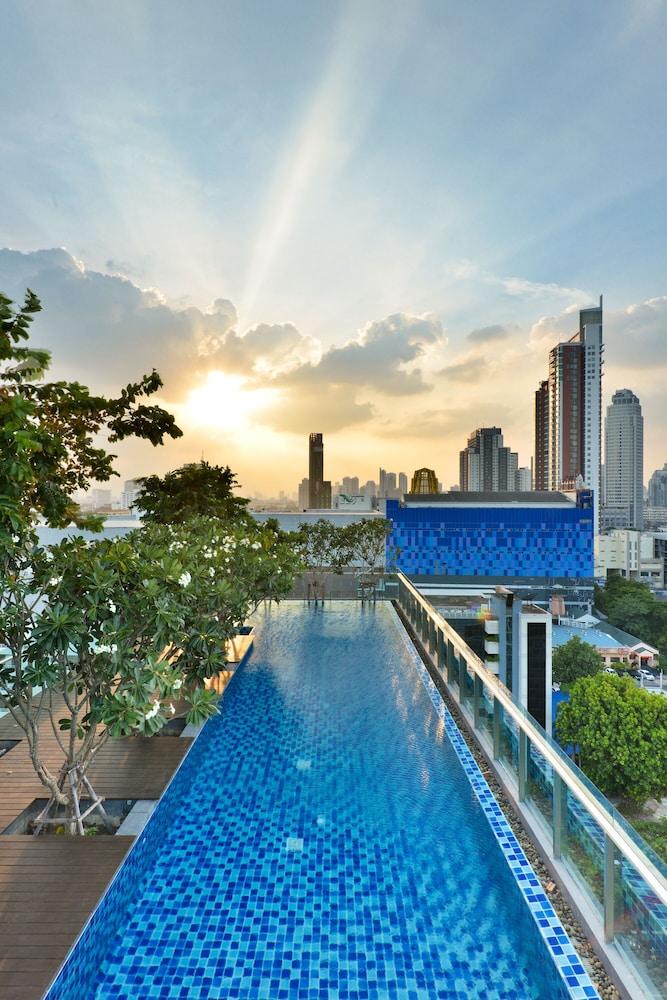 Civic Horizon Hotel & Residence Bangkok Exterior photo