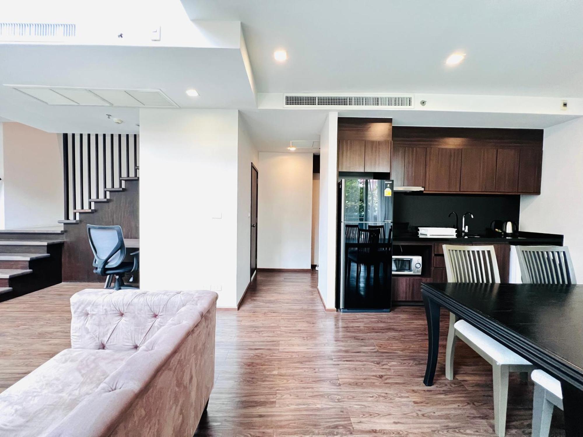 Civic Horizon Hotel & Residence Bangkok Exterior photo